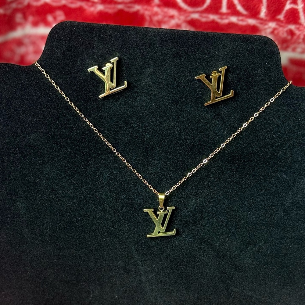 Stainless Steel 18K Gold Plated Jewelry Set💎